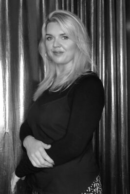 Charlotte hairstylist in Farringdon / Barbican London