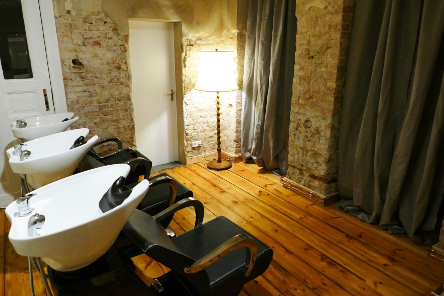 ESHK Friseur Berlin Neukölln / Hairdresser Berlin Neukölln