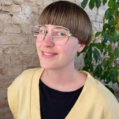 perfect bowl haircut at eshk friseur berlin