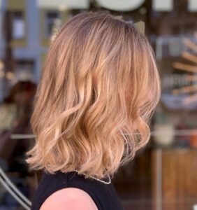 natural balayage haircolour in Mitte Berlin ESHK