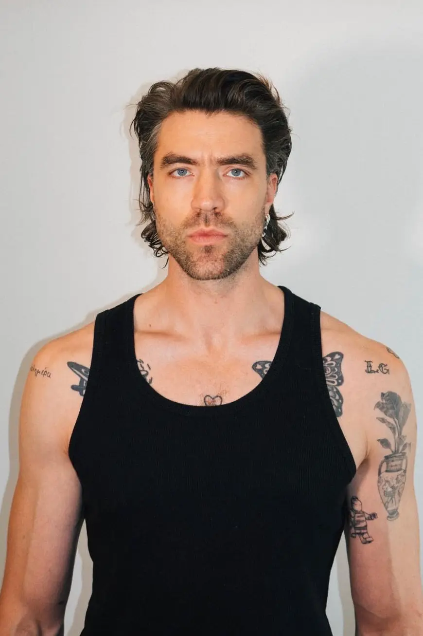 guy hairstylist colourist shoreditch eshk hair