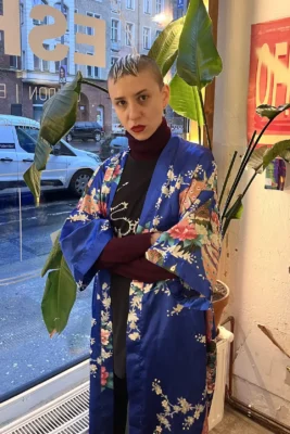 Louisa hairstylist and colourist in Moabit Mitte Berlin at ESHK